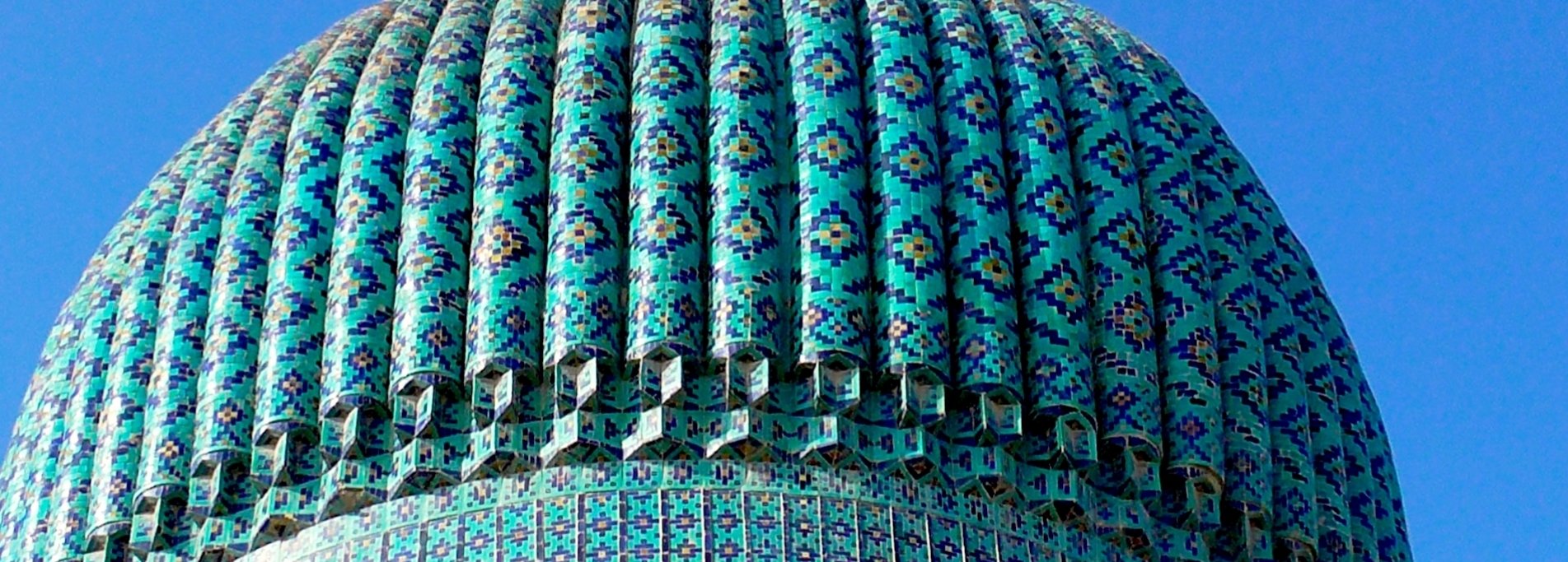 Clear sky over blue domes in Samarkand