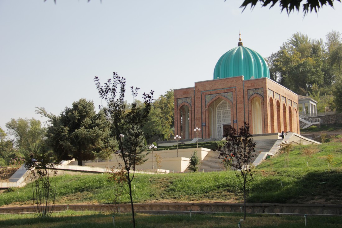 Monument to Babur in Andijan, Uzbekistan — tribute to the founder of the Mughal Empire
